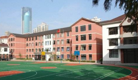 成都德圣中等職業學校榮譽