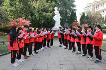 龍泉西河職業學校詳細介紹