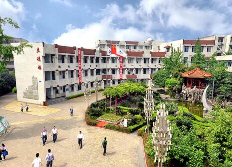 棠湖中學(xué)怎么樣、好不好