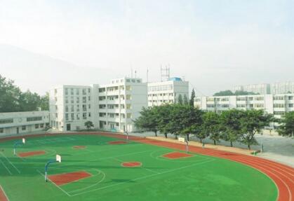 重慶市竅角沱職業(yè)中學環(huán)境圖片