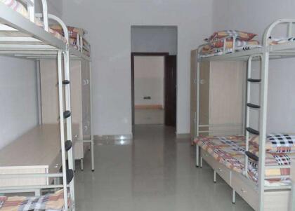 重慶市竅角沱職業中學宿舍環境