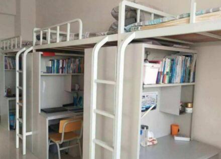 重慶渝北區竟成中學校宿舍