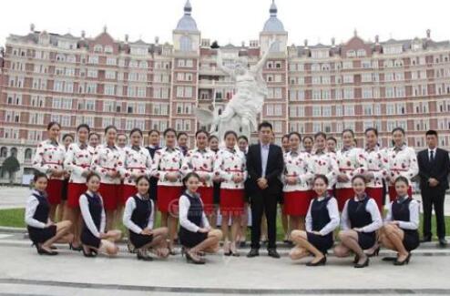 成都航空旅游職業(yè)學(xué)校