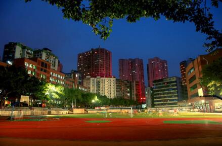 重慶楊家坪中學(xué)