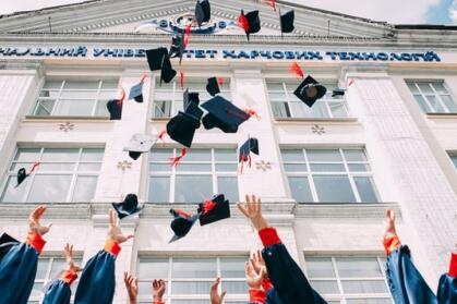 成都指南針職業(yè)技術(shù)學(xué)校就業(yè)標(biāo)準(zhǔn)