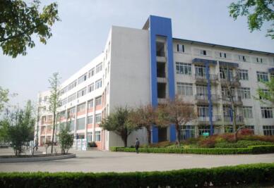 成都指南針職業(yè)技術(shù)學(xué)校