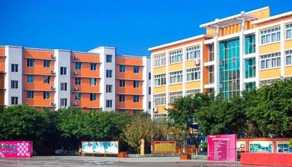 重慶市新華技工學校是專科還是本科