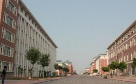 成都市青蘇職業(yè)中專學(xué)校地址、聯(lián)系方式