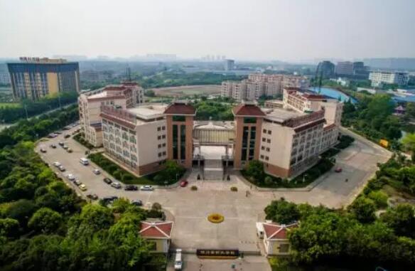 成都中醫(yī)藥大學(xué)附屬醫(yī)院針灸學(xué)校