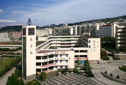 重慶市萬州現(xiàn)代信息工程學(xué)校地址