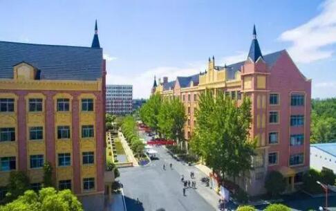 成都郫縣希望職業學校2022年收費標準