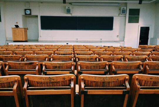 成都廣信數字技術職業學校