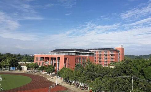 成都青華職業學校