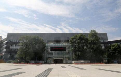 成都市工業職業技術學校簡介