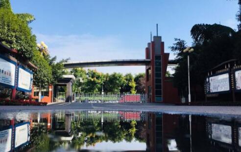 成都市機械高級技工學校地址、聯(lián)系方式