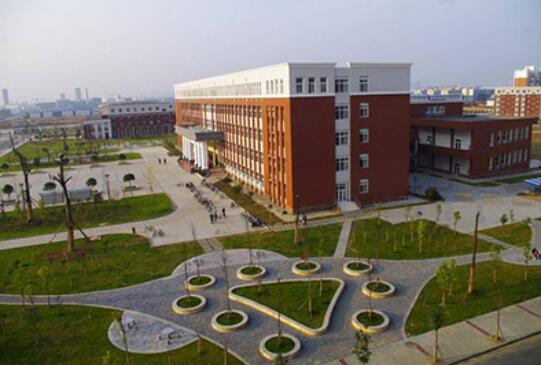 成都華夏旅游商務學校地址、聯系方式