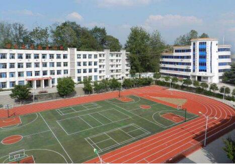 重慶墊江縣第一職業(yè)中學校操場