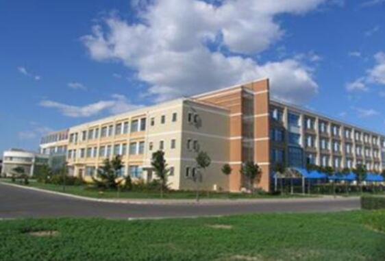 成都市莊園機電職業技術學校