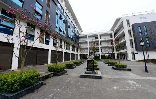 重慶市酉陽民族師范學校分數線