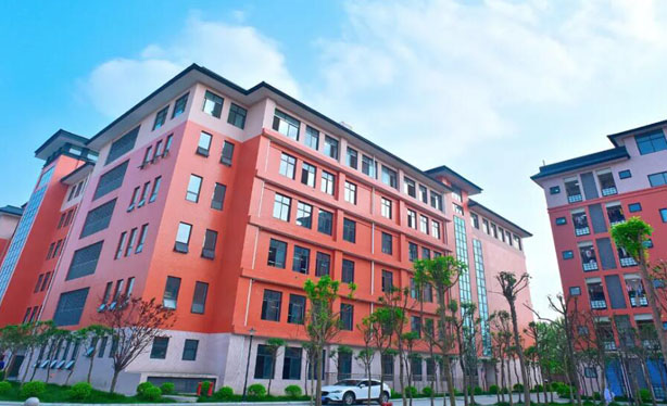 四川大學(xué)附設(shè)華西衛(wèi)生學(xué)校