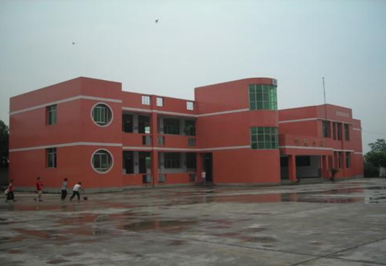 四川省蓬溪縣中等職業技術學?;A設施