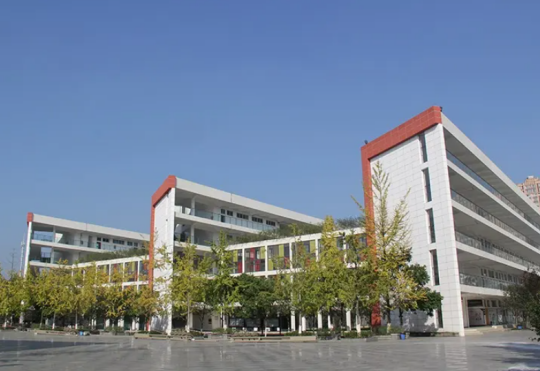 四川商務職業學院五年制大專