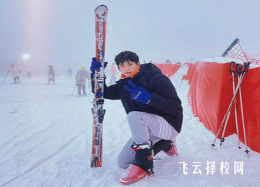 雙流藝體中學學費是多少