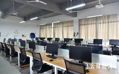 邛崍翰林職業(yè)中專學(xué)校怎么樣