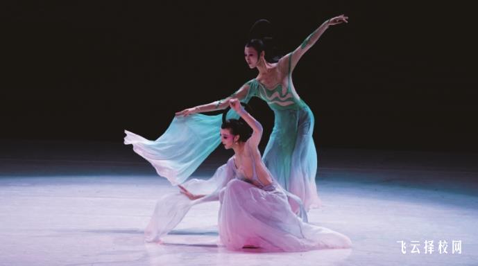 成都的藝體高中哪所學校好 有推薦嗎