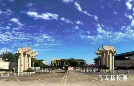 四川旅游學院3+2學費