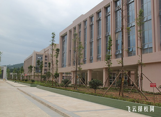 巴中市公辦職高有哪些