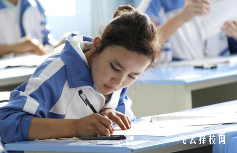 新都東漢翰林單招機構好嗎