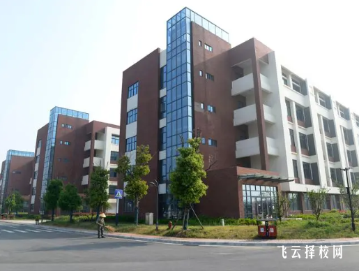 成都公辦中專職業學校排行榜