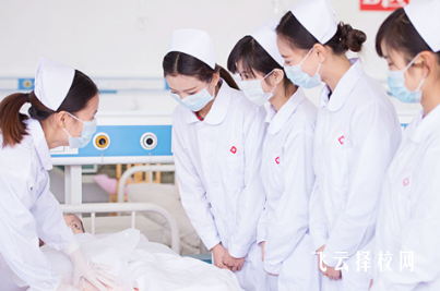 成都護理專業的學校排名