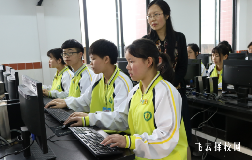 隆昌城關(guān)職中有那些專業(yè)可以選