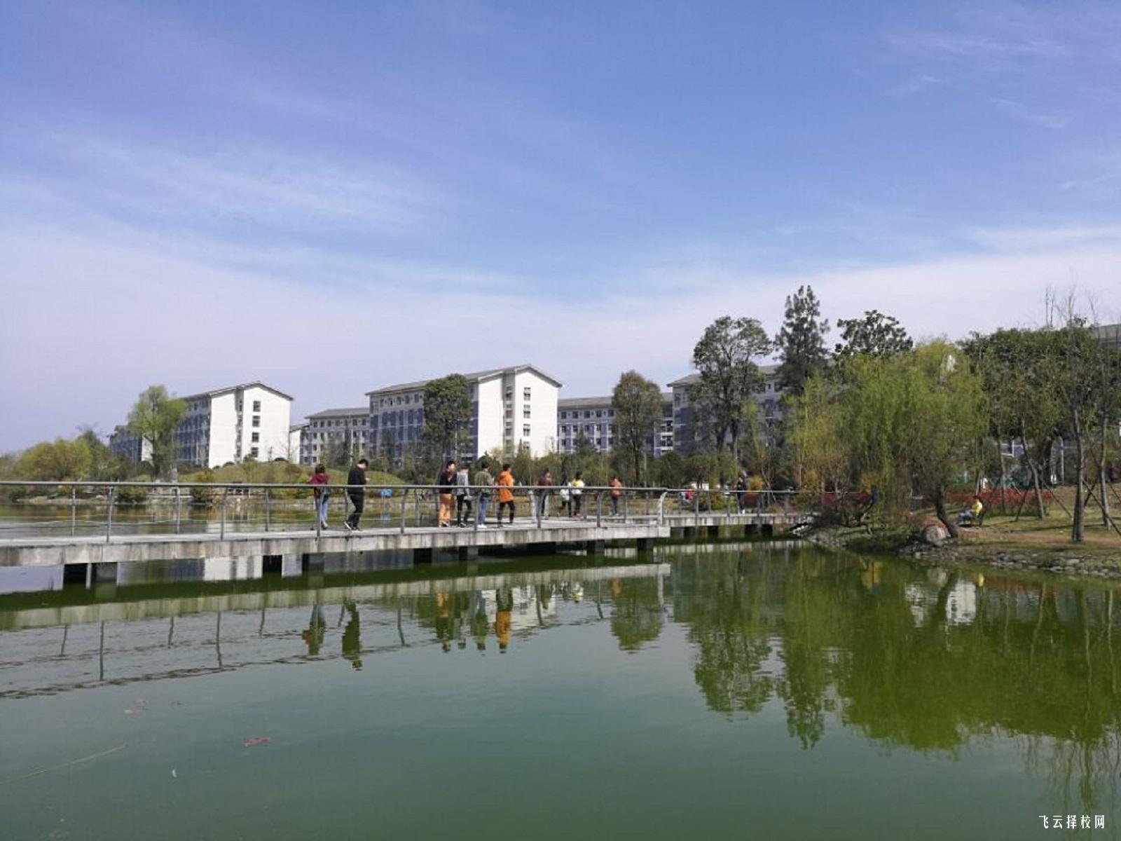 四川工商職業(yè)技術(shù)學(xué)院有單招培訓(xùn)嗎