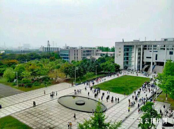 四川現代職業學院怎么查單招成績