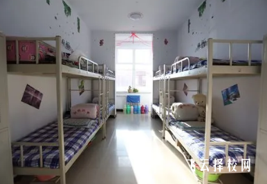 宜賓南溪職中宿舍