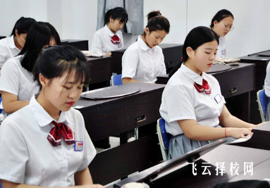 初中畢業女生上什么職校好