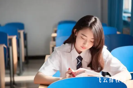 18歲初中畢業還能上學嗎