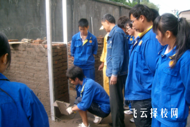 初中畢業能讀什么職業學校