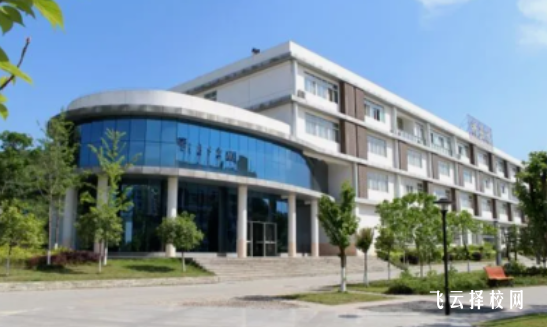 樂山市竹根職業(yè)中專學校2024什么時候招生