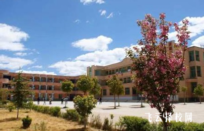 鹽源縣職業(yè)技術(shù)中學(xué)校2024報(bào)名條件