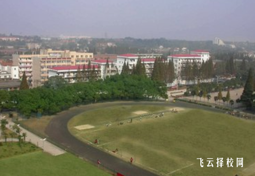 高職單招必須是應屆生嗎