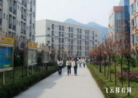 初中往屆生能上職高嗎