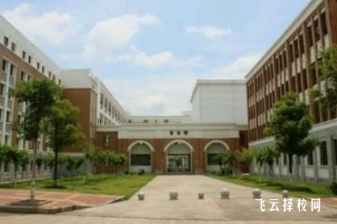 技工學(xué)校屬于職高還是中專