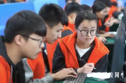 技校的學費一般一學期是多少錢