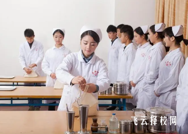 成都成醫一附院護士學校2024熱選專業