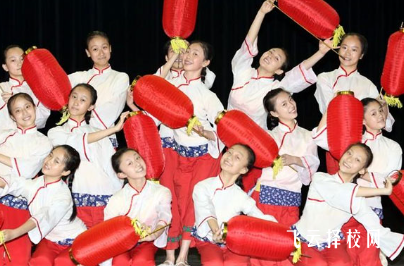 成都市文化藝術學校2024熱選專業