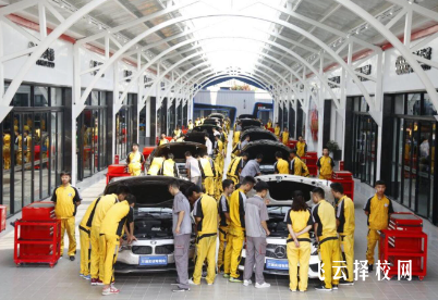 成都萬通未來高級技工學校2024熱選專業